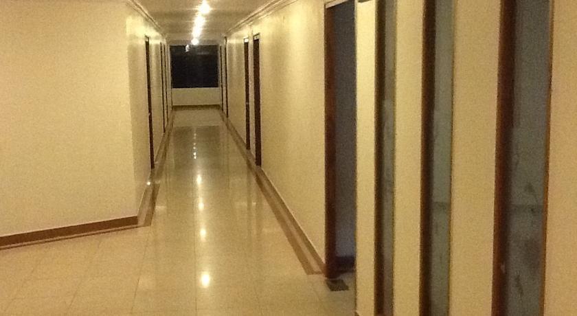Hotel Kanishka Phg Bangalore Exteriör bild