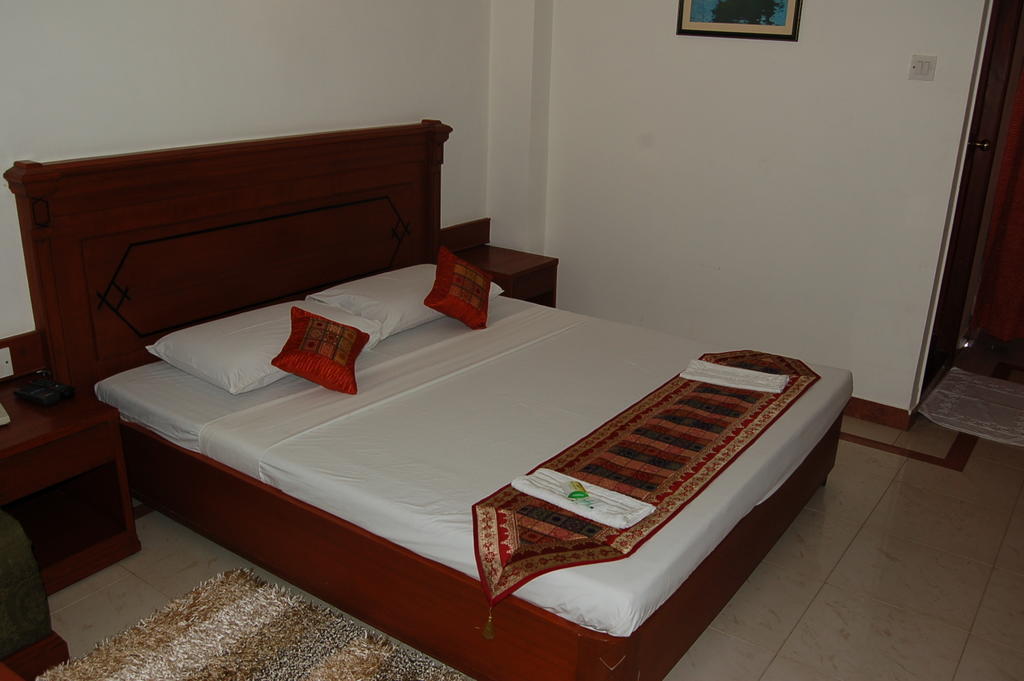 Hotel Kanishka Phg Bangalore Rum bild