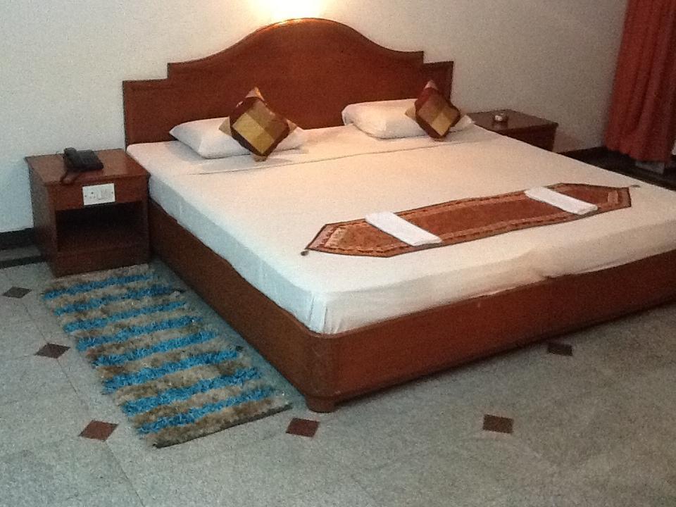 Hotel Kanishka Phg Bangalore Rum bild