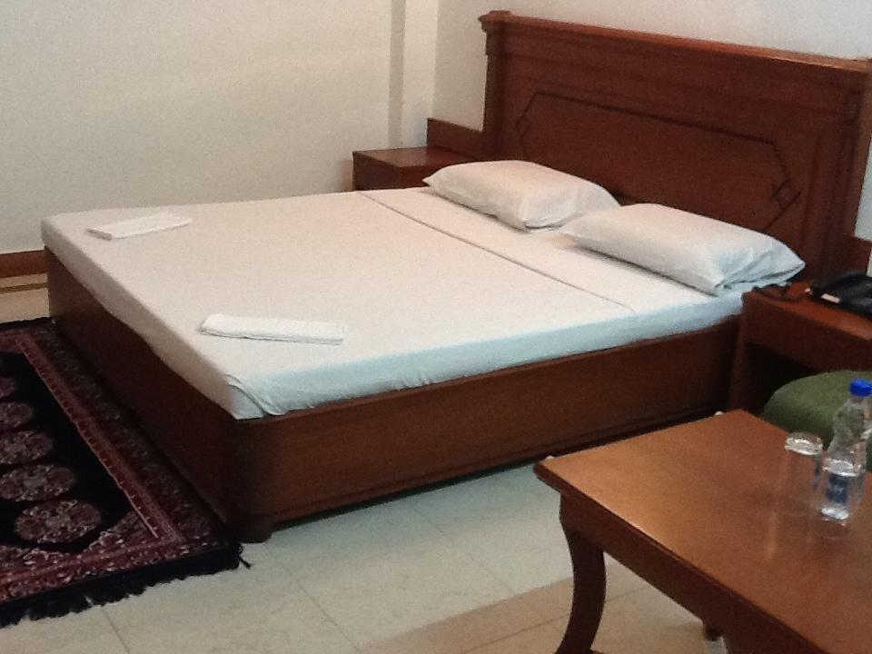 Hotel Kanishka Phg Bangalore Rum bild